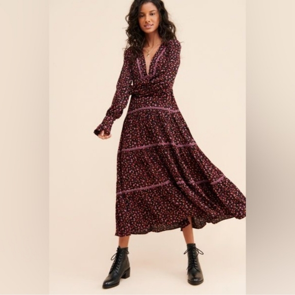 Free People Dresses & Skirts - Free People Retro Floral Maxi Dress